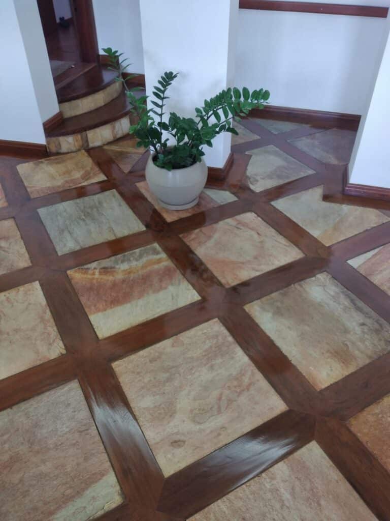 Madeira com pedras - 1200x1600 (3)