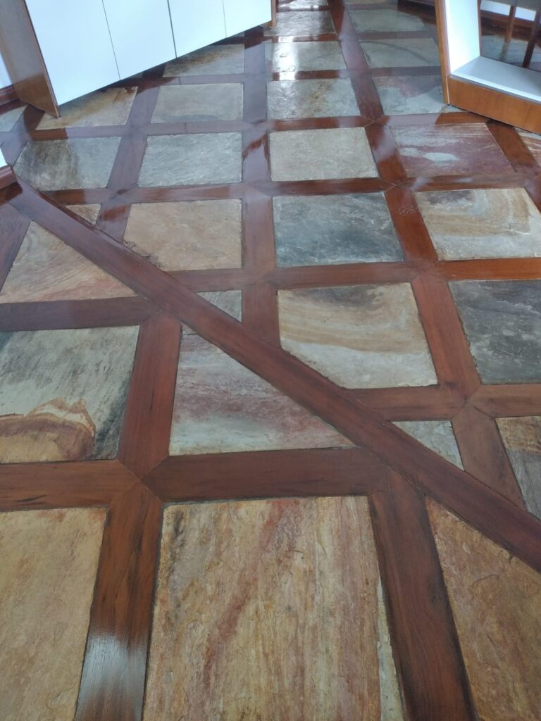 Madeira com pedras - 1200x1600 (4)
